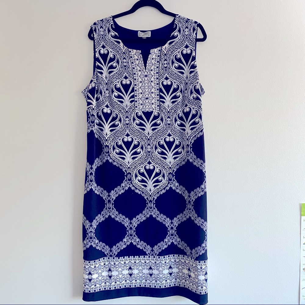 Navy & White JM Collection Dress 🛥